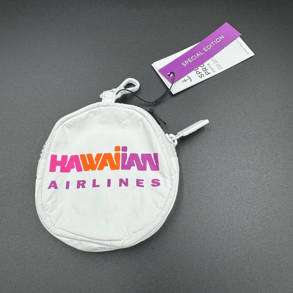 Aloha Collection x Hawaiian Airlines Cabin Crew & Cutie Set - Picture 9 of 9